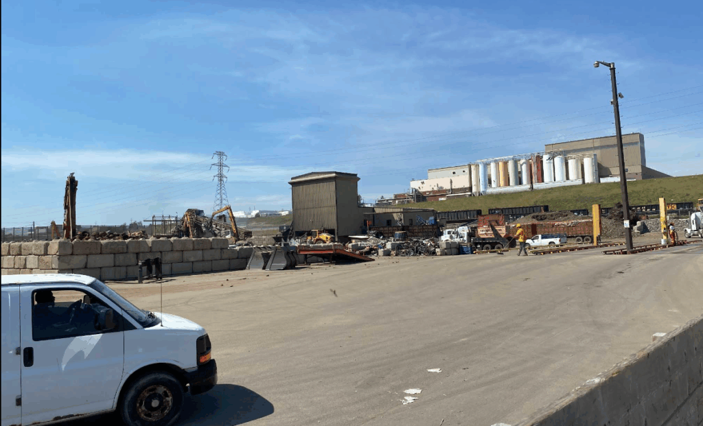 Calgary Metal Recycling Inc. - photo 2