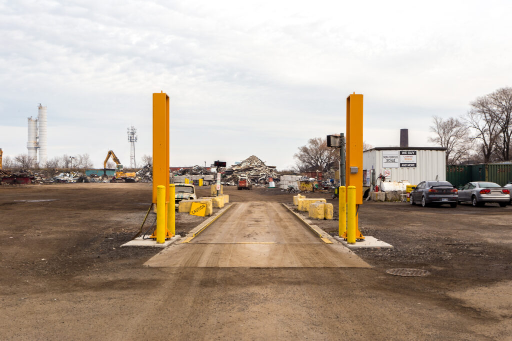 YORK1 Scrap Metal - photo 2