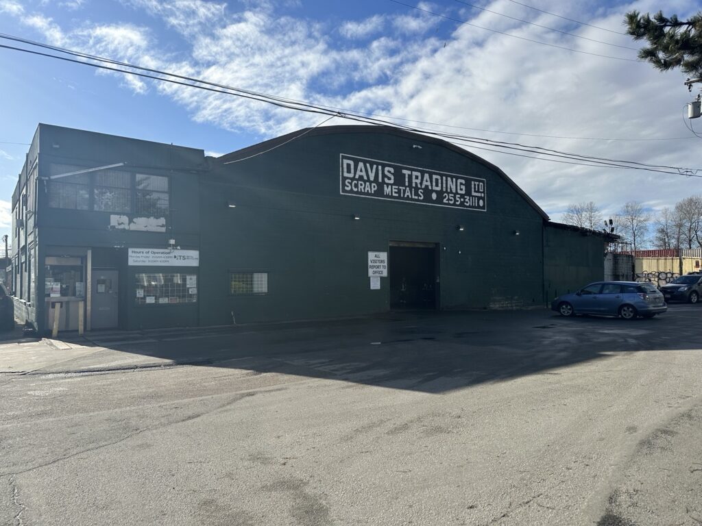 Davis Trading & Supply Ltd. - photo 1